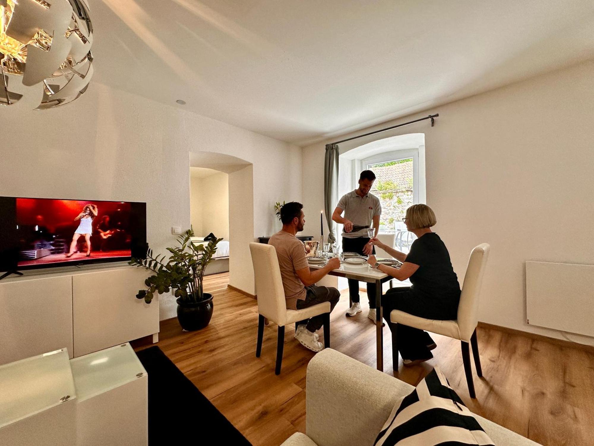 Schoene Ferienwohnung Schottwien Exterior foto