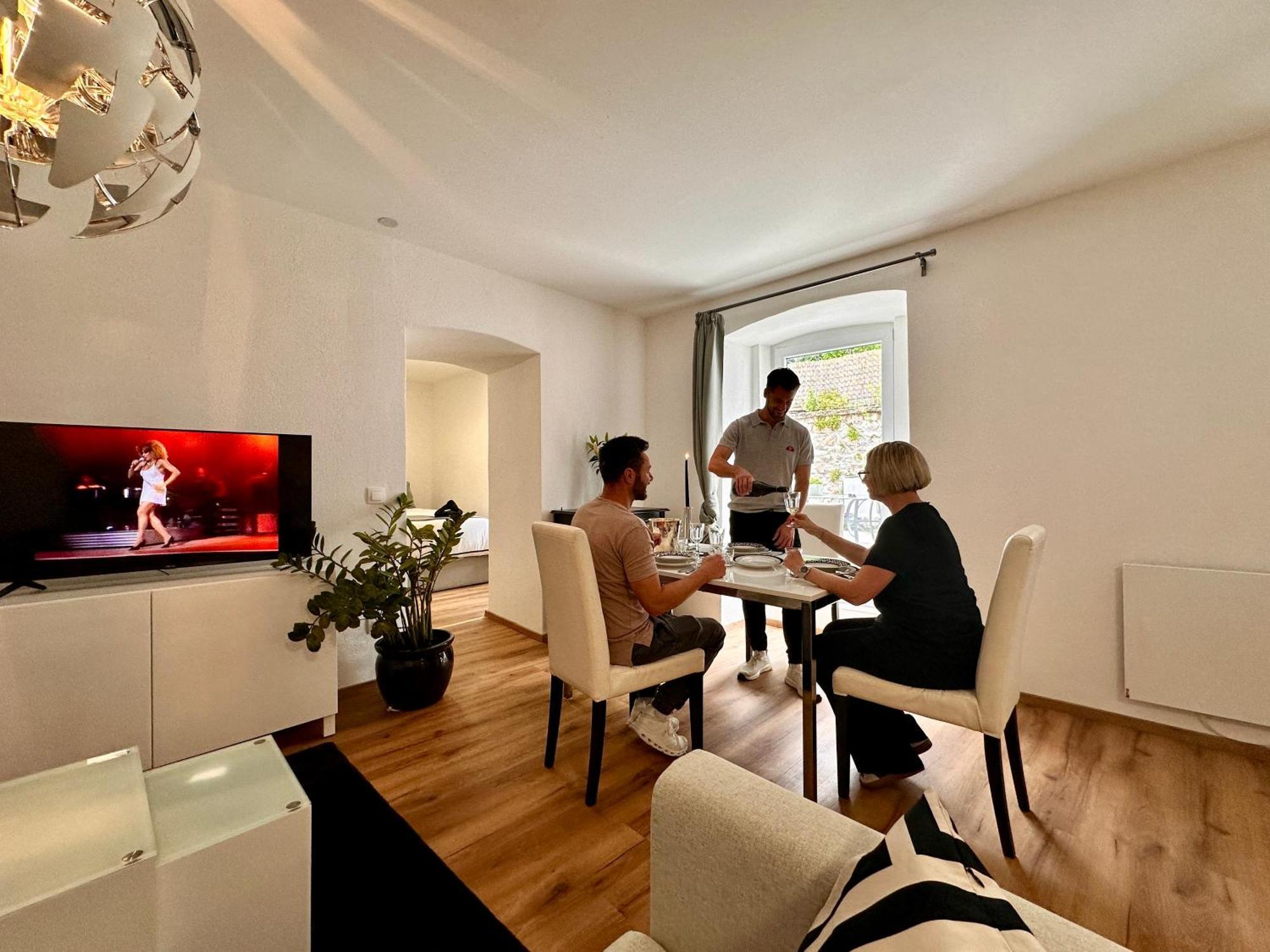 Schoene Ferienwohnung Schottwien Exterior foto